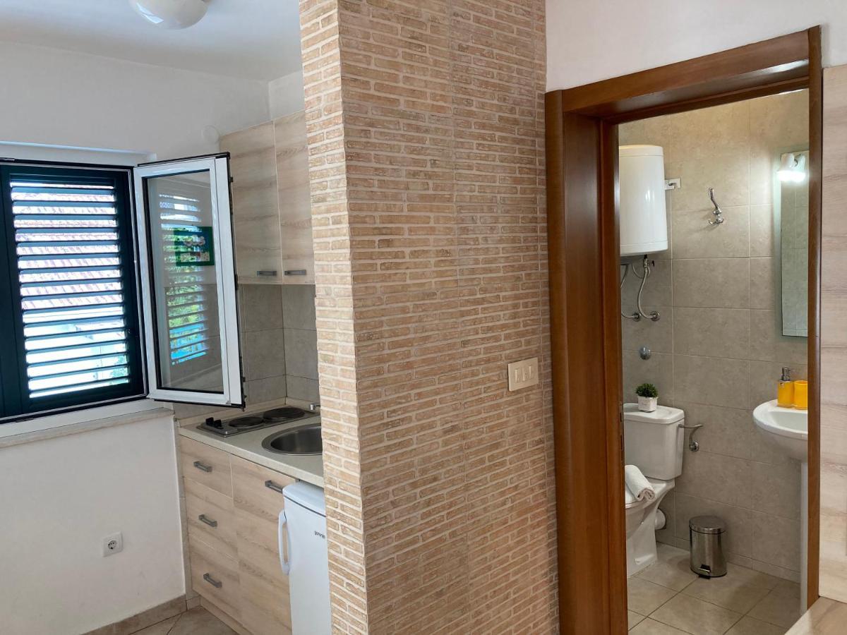 Apartments Milicevic Herceg Novi Exterior photo